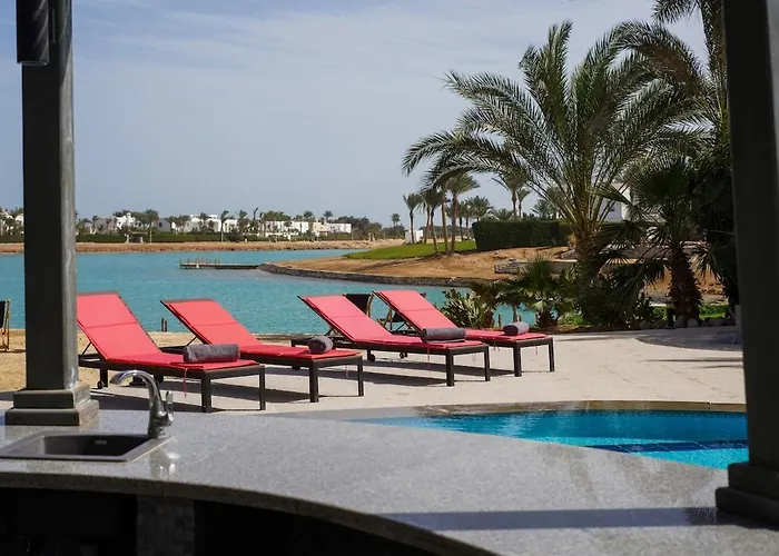 Villa Dream Retreat - Private & Pool -white Hurghada