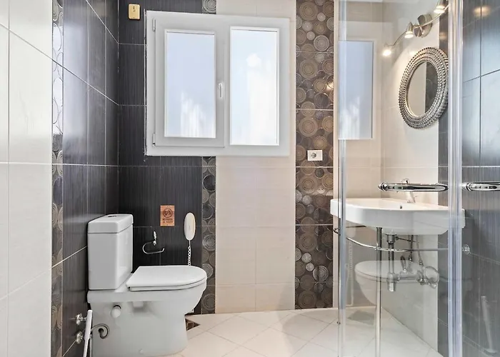 Dream Retreat - Private & Pool -white Villa