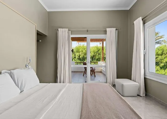 Dream Retreat - Private & Pool -white * Hurghada