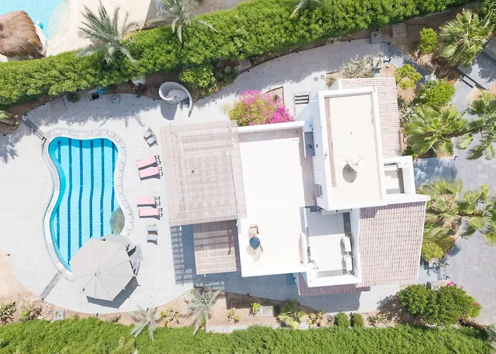 Dream Retreat - Private & Pool -white Villa Hurghada